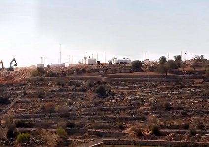 إقامة بؤرة استيطانية شرق عناتا بالقدس المحتلة