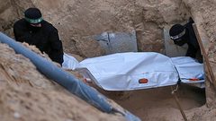 القسام تعلن أنها ستسلم جثة الضابط "هدار غولدن" بعد 11 عاماً على احتجازه