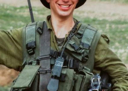 القسام تعلن أنها ستستلم جثة الجندي الإسرائيلي هدار جولدن مساء اليوم