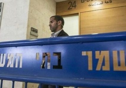 الاحتلال يرفض الاستئناف على قرار اعتقال 21 أسيرا إداريا