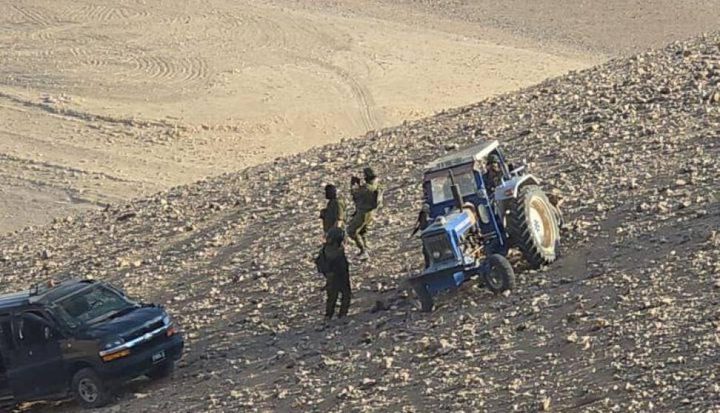 إصابات بالاختناق إثر اعتداء الاحتلال على مزارعين شرق بيت لحم