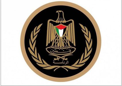 الرئاسة تناشد العالم بالضغط على إسرائيل للإسراع في إدخال البيوت الجاهزة إلى غزة