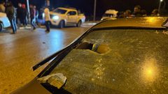 مستوطنون يهاجمون بلدة سنجل ويكسرون ثلاث مركبات