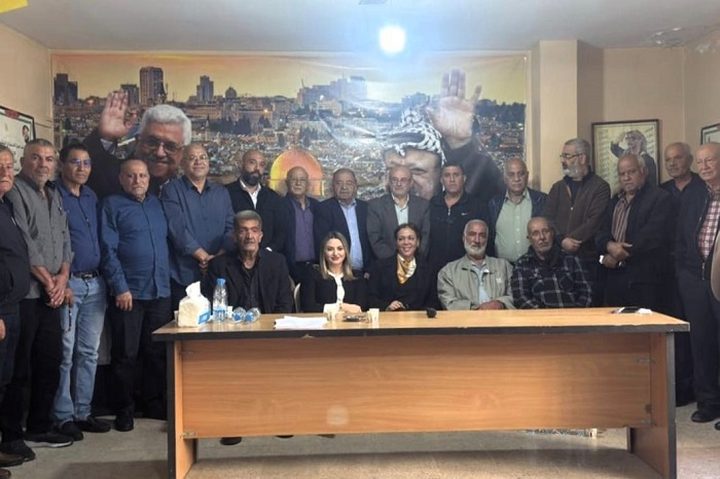 دائرة شؤون اللاجئين تبحث مع اللجان الشعبية لمخيمات صور احتياجات اللاجئين