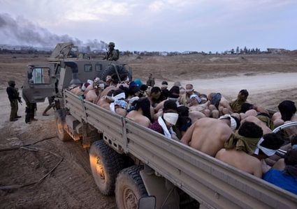 "الغارديان": مئات المعتقلين من غزة في سجون الاحتلال في عداد المفقودين