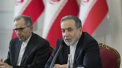 إيران تتهم واشنطن و«الثلاثي الأوروبي» بالسعي للتصعيد