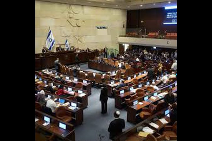 الشاباك وجيش الاحتلال يؤيدان إعدام الأسرى وسط جدل قانوني وانتخابي