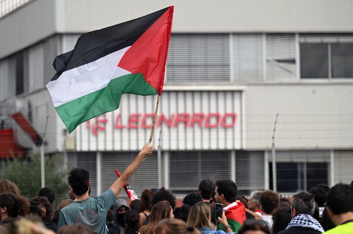 الحكومة الإيطالية و"ليوناردو" أمام القضاء بسبب تزويد إسرائيل بالأسلحة