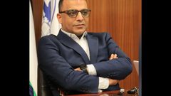 حول القرارات الدولية (2)