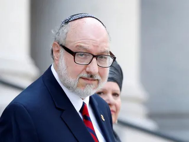 واشنطن تطالب بإعادة سفيرها لدى الاحتلال بعد كشف لقاء سري مع جاسوس أميركي سابق