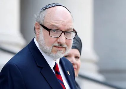 واشنطن تطالب بإعادة سفيرها لدى الاحتلال بعد كشف لقاء سري مع جاسوس أميركي سابق