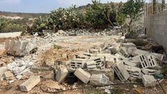 الاحتلال يهدم منشأة حيوانية جنوب شرق طوباس