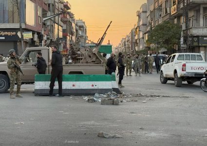 عودة الهدوء إلى مدينة حمص مع تمديد حظر التجوال بعد جريمة زيدل