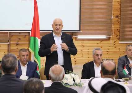 وزير الداخلية يؤكد أهمية دور لجان السِّلم الأهلي في معالجة القضايا المجتمعية