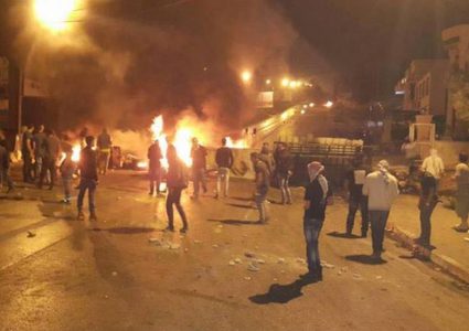 مواجهات مع قوات الاحتلال في بلدة حزما شمال شرق القدس