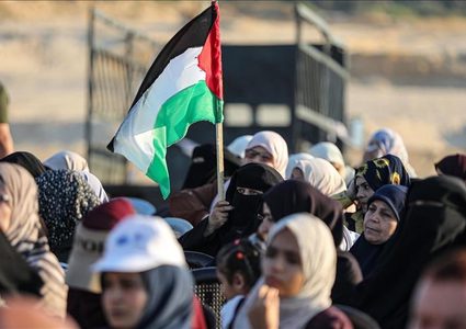 حماس تدعو الأمة الإسلامية لتحمّل مسؤولياتها في دعم صمود غزة وإعمارها