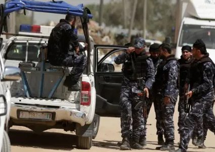 "المباحث العامة" تحبط محاولة تهريب مواد مخدرة عبر شاحنات واردة إلى قطاع غزة