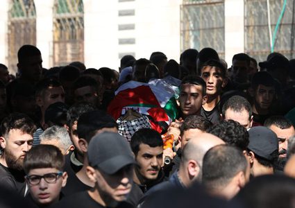 أهالي قباطية يشيعون جثمان الشهيد كميل إلى مثواه الأخير