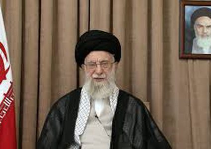 خامنئي يدعو لوحدة داخلية أوسع ويعلن فشل أهداف واشنطن وتل أبيب في حرب الـ12 يوماً