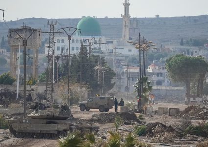 جيش الاحتلال يوثّق توغّله في ريف دمشق واستشهاد 13 سوريًّا