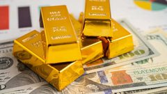 الذهب يرتفع ويواصل مكاسبه للشهر الرابع