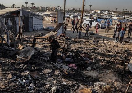 مركز حقوقي: إسرائيل قتلت 130 طفلا و54 امرأة منذ وقف إطلاق النار بغزة