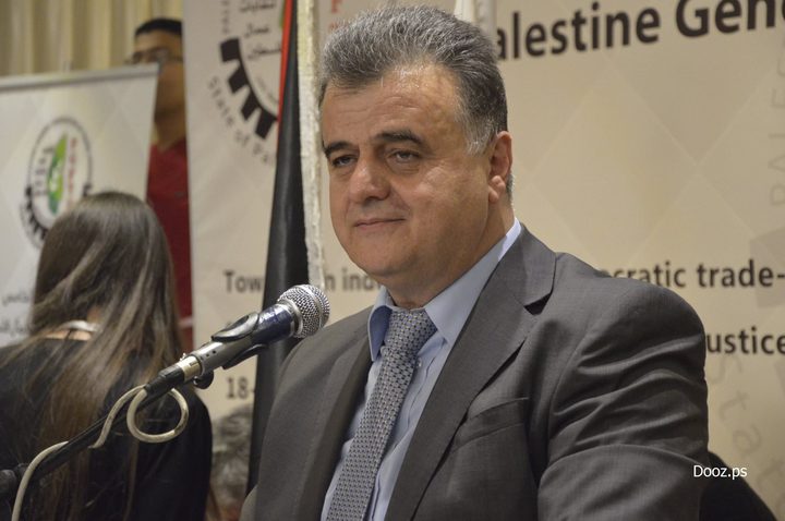 شاهر سعد يطالب الحكومة بوقف تنفيذ أوامر حبس المدين عن العمال