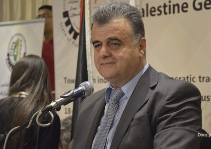 شاهر سعد يطالب الحكومة بوقف تنفيذ أوامر حبس المدين عن العمال