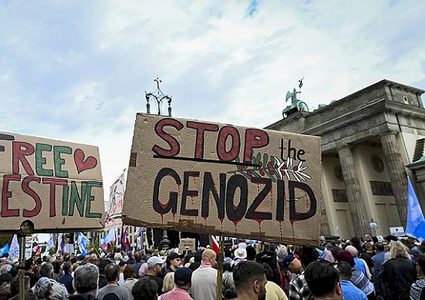 مظاهرة في نيويورك يحتشدون دعماً لغزة وللمطالبة بحظر الأسلحة عن إسرائيل