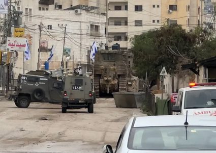 الاحتلال يفجّر منزلين في محيط مخيم جنين