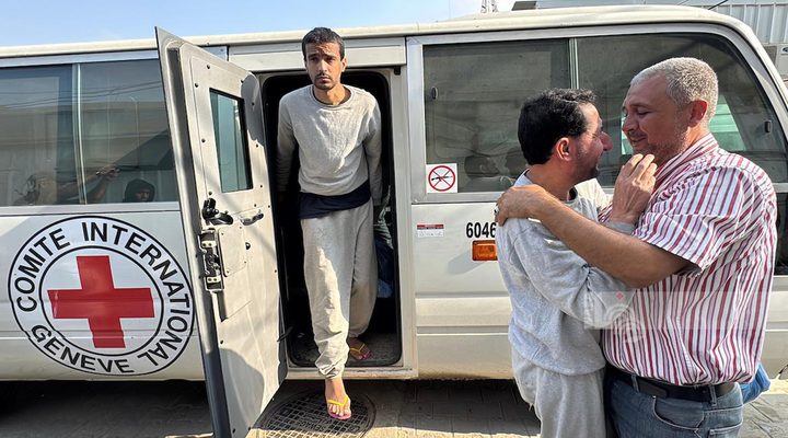 الاحتلال يفرج عن 5 أسرى من قطاع غزة