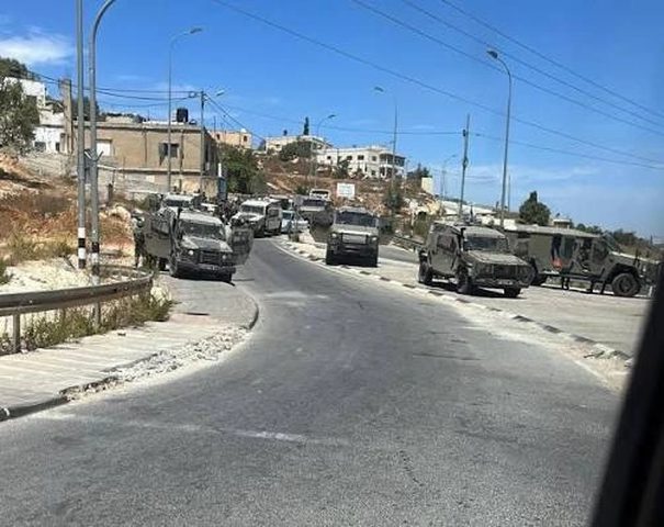 الاحتلال يوزع منشورات تهديدية في بلدة الزاوية غرب سلفيت