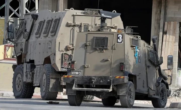 الاحتلال يعتقل ثلاثة مواطنين بينهم مسن من بيت لحم