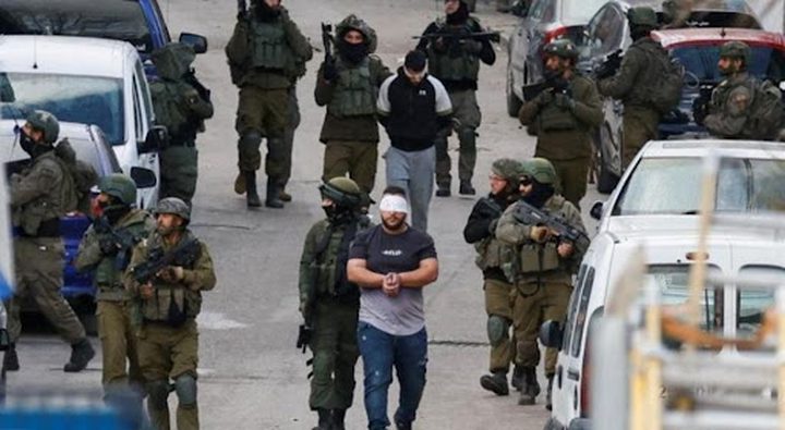 الاحتلال يعتقل أربعة مواطنين من نابلس