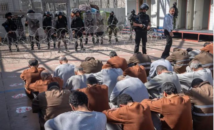 "هيئة الأسرى": تجويع وإهمال طبي منهجي في سجن جلبوع وتدهور خطير بصحة المعتقلين