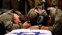 كتائب القسام وسرايا القدس تعلنان تسليم جثة أسير اسرائيلي شمال غزة