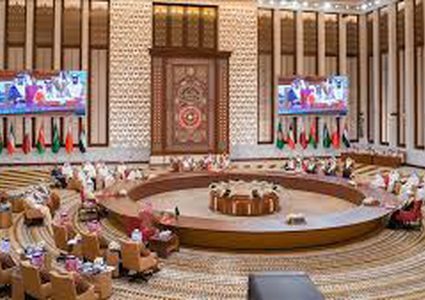 القمة الخليجية ترفض المساس بأمن دولها وتدعم جهود تنفيذ اتفاق غزة