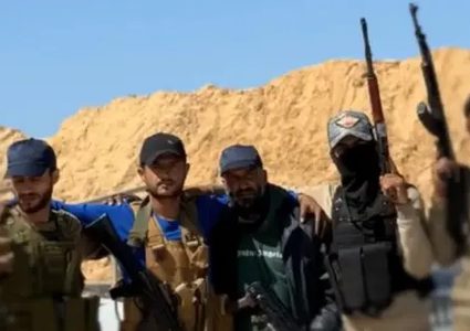 حماس: مصير المتعاونين مع الاحتلال مثل ياسر أبو شباب سقوط في مزابل التاريخ