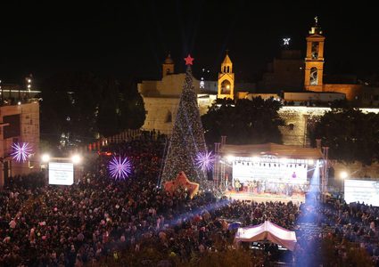 إضاءة شجرة الميلاد في بيت لحم