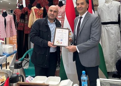 سفارة فلسطين في طاجيكستان تشارك في البازار الخيري الدبلوماسي
