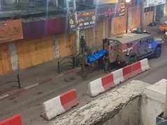 الاضراب الشامل يعم مدينة الخليل تنديدا بإعدام قوات الاحتلال لمواطنين اثنين في منطقة باب الزاوية يوم أمس.