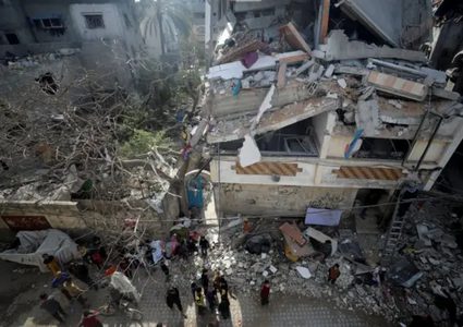 غزة: شهداء وجرحى وتوسيع مناطق سيطرة جيش الاحتلال بخان يونس