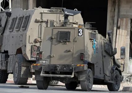 الاحتلال يقتحم بناية سكنية ويعتقل ثلاثة أشقاء في حارس