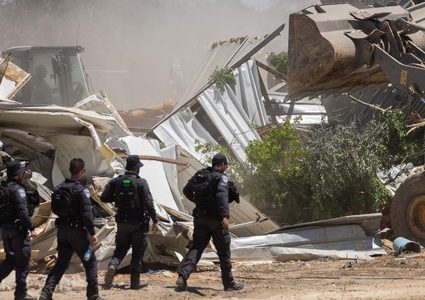 سلطات الاحتلال تهدم منزلا في عرابة البطوف داخل أراضي 48