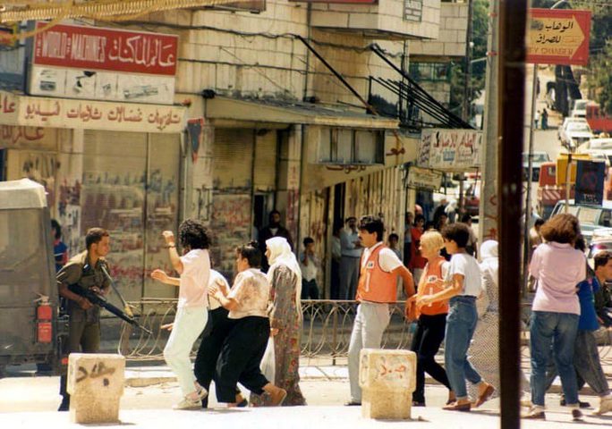 اليوم الذكرى الـ38 على الانتفاضة الأولى "انتفاضة الحجارة"