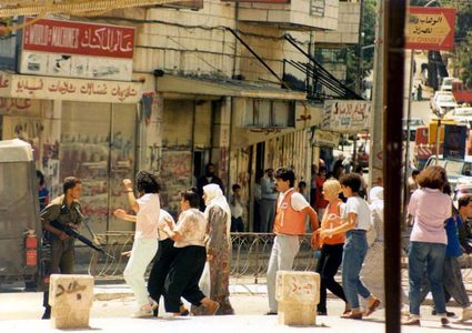 اليوم الذكرى الـ38 على الانتفاضة الأولى "انتفاضة الحجارة"