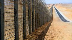 إسرائيل تبدأ ببناء الجدار على الحدود الأردنية