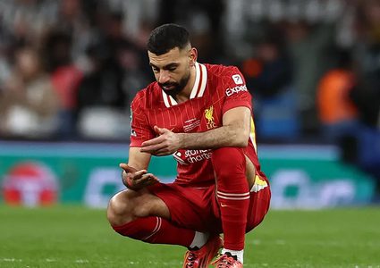 لعنة النهايات.. هل يخرج صلاح من باب مارادونا الخلفي؟