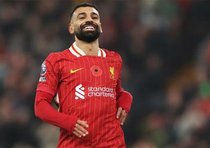 لقاء سري بين صلاح وهندرسون يثير التكهنات حول مستقبله