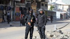 مسلحون يغتالون ضابطاً في الأمن الداخلي في غزة